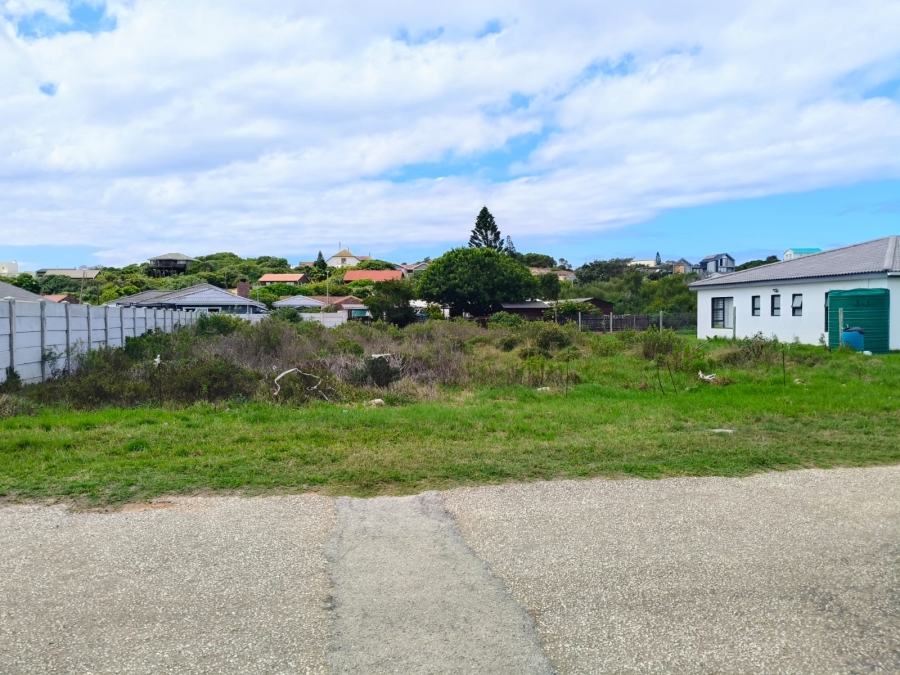 0 Bedroom Property for Sale in Paradise Beach Eastern Cape